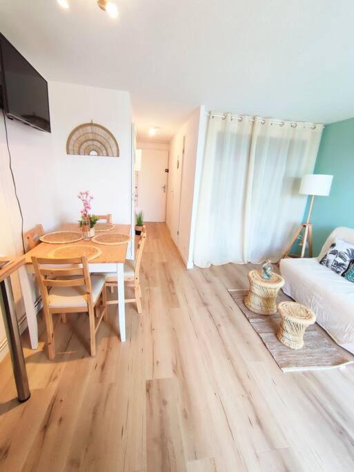 L'Escapade : Charmant T2 -Parking Gratuit, Piscine, Wifi, Clim Gruissan Ngoại thất bức ảnh